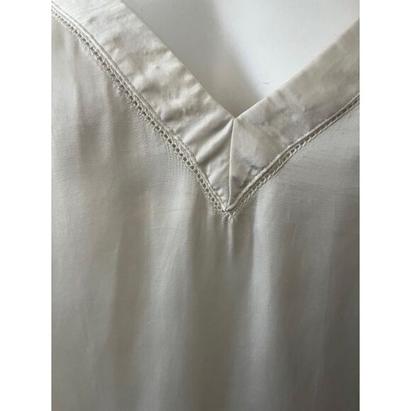 Aritzia Wilfred Silk Camisole Tank L Sain Ivory Pullover Holiday Party Luxe NYE - Picture 4 of 7